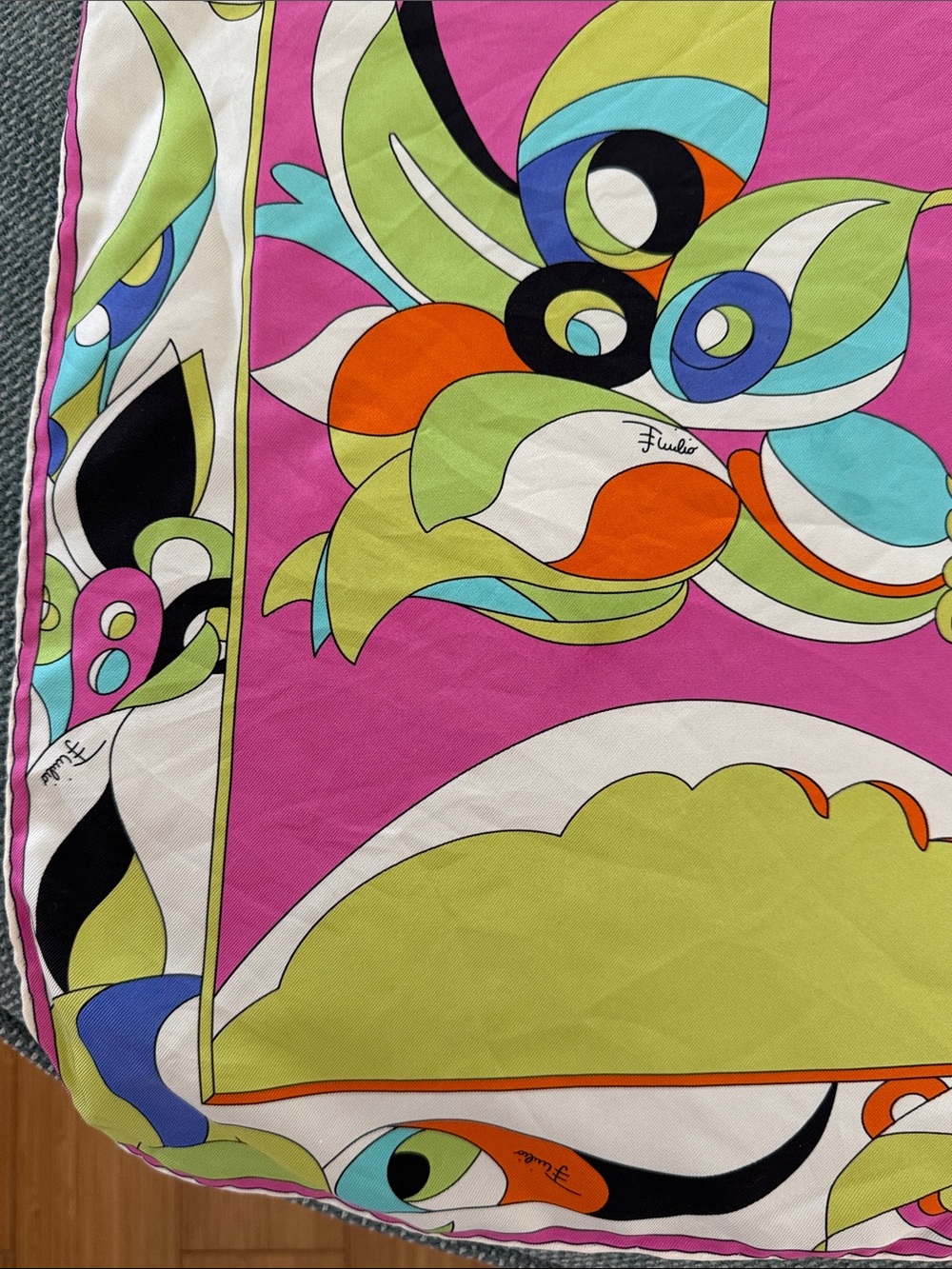 Pucci Scarf - Picture 2 of 6